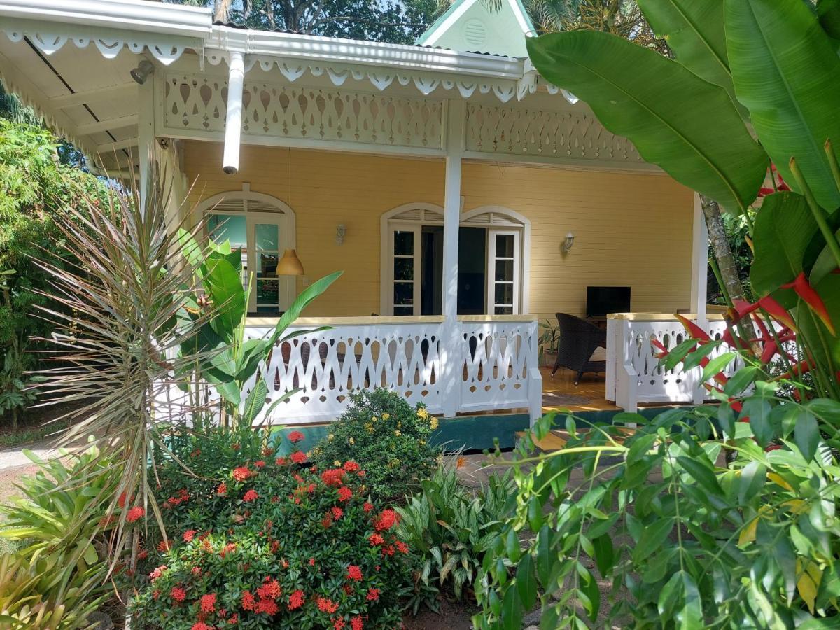 Playa Negra Guesthouse Cahuita Exterior photo