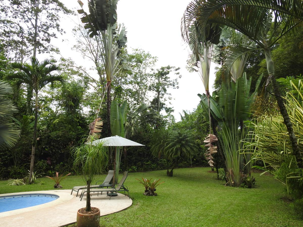 Playa Negra Guesthouse Cahuita Exterior photo